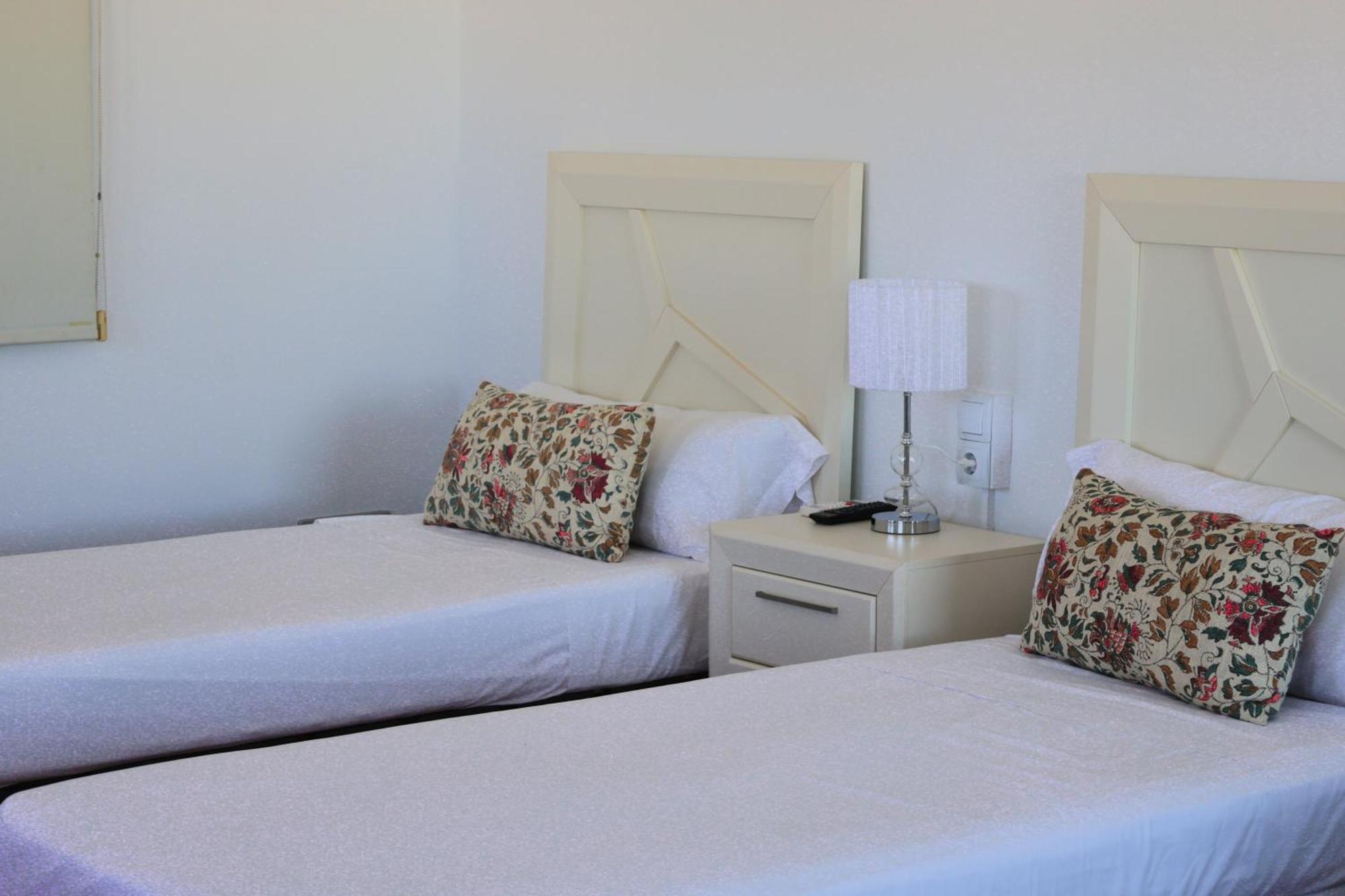 Cortijo Media Legua Hotel Вера Екстериор снимка